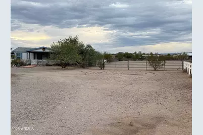 25124 W Saddle Mountain Road, Morristown, AZ 85342 - Photo 44