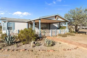 25124 W Saddle Mountain Rd, Morristown, AZ 85342 - Photo 16