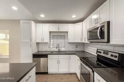 19237 N 5th Avenue, Phoenix, AZ 85027 - Photo 20