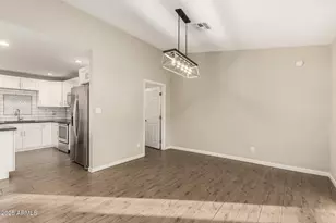 19237 N 5th Ave, Phoenix, AZ 85027 - Photo 8