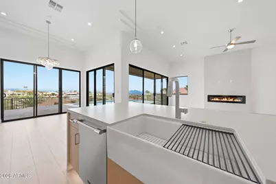 15653 E Thistle Drive, Fountain Hills, AZ 85268 - Photo 16