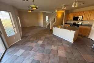 8102 W Hammond Ln, Phoenix, AZ 85043 - Photo 8