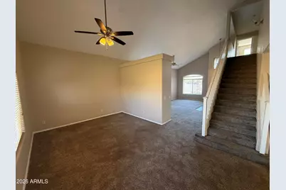 8102 W Hammond Lane, Phoenix, AZ 85043 - Photo 6