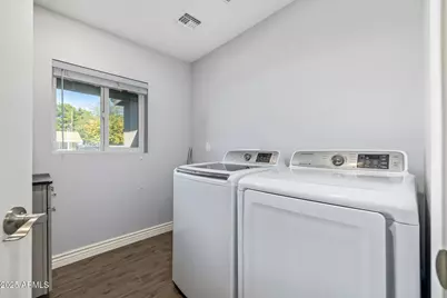 2439 E Minnezona Avenue, Phoenix, AZ 85016 - Photo 20