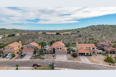 3411 E Desert Trumpet Road, Phoenix, AZ 85044 - Photo 32