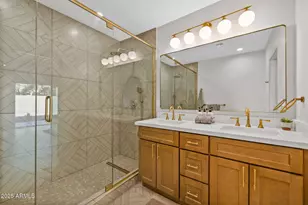 1540 E Cheery Lynn Rd, Phoenix, AZ 85014 - Photo 18