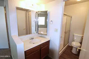 623 W Guadalupe Rd, Mesa, AZ 85210 - Photo 14