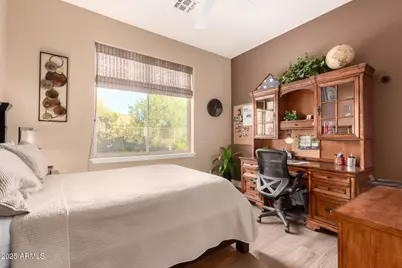 203 W Desert Flower Lane, Phoenix, AZ 85045 - Photo 38