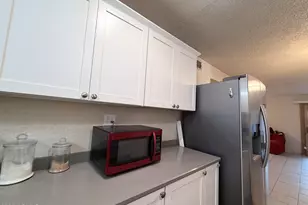 5046 W New World Dr, Glendale, AZ 85302 - Photo 10