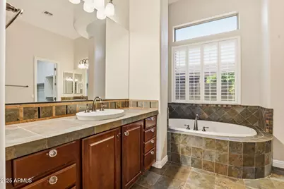 25914 N 49th Lane, Phoenix, AZ 85083 - Photo 36