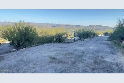 19549 E Scenic Loop Road E, Black Canyon City, AZ 85324 - Photo 24