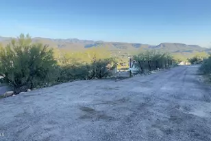 19549 E Scenic Loop Road E, Black Canyon City, AZ 85324 - Photo 24