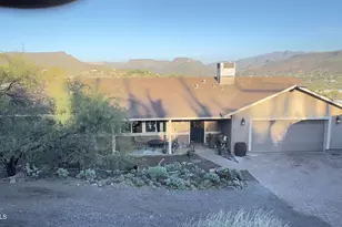 19549 E Scenic Loop Road E, Black Canyon City, AZ 85324 - Photo 2