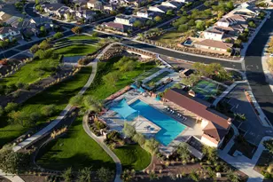 10037 W Cashman Dr, Peoria, AZ 85383 - Photo 42