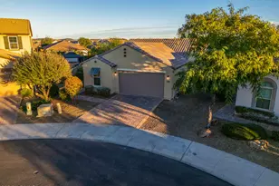 10037 W Cashman Dr, Peoria, AZ 85383 - Photo 1