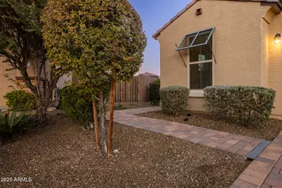 10037 W Cashman Drive, Peoria, AZ 85383 - Photo 2