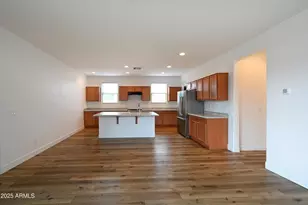 10037 W Cashman Dr, Peoria, AZ 85383 - Photo 8