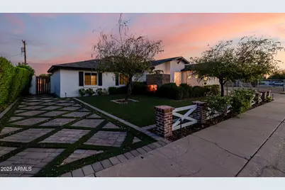 4021 E Glenrosa Avenue, Phoenix, AZ 85018 - Photo 2
