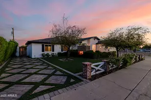 4021 E Glenrosa Ave, Phoenix, AZ 85018 - Photo 2