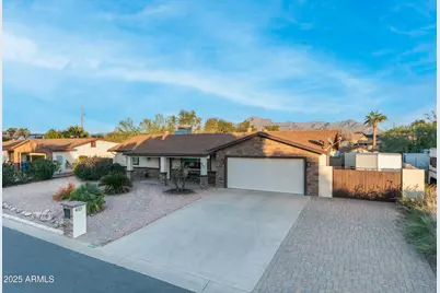 657 S Copper Drive, Apache Junction, AZ 85120 - Photo 1