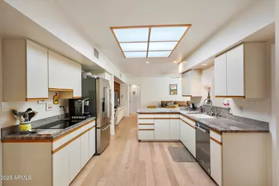 6329 E Calle Rosa --, Scottsdale, AZ 85251 - Photo 8