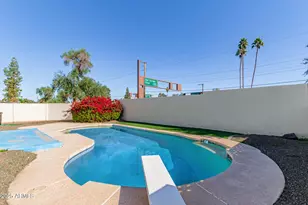 6801 S Palm Dr, Tempe, AZ 85283 - Photo 30