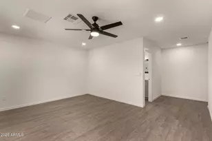 6801 S Palm Dr, Tempe, AZ 85283 - Photo 16