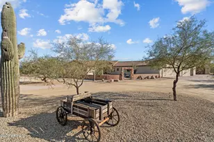 1065 Buckboard Trail, Wickenburg, AZ 85390 - Photo 2