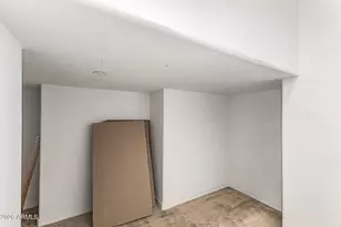 724 W Mesquite Ln, Litchfield Park, AZ 85340 - Photo 38