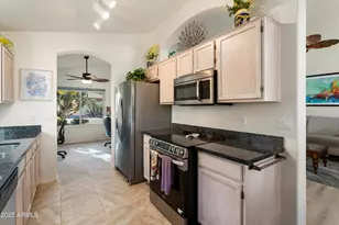 14306 W Kiowa Trail, Surprise, AZ 85374 - Photo 12