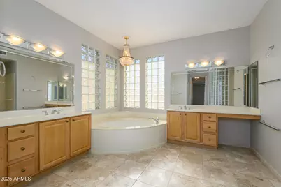 15660 W Jasper Way, Surprise, AZ 85374 - Photo 20