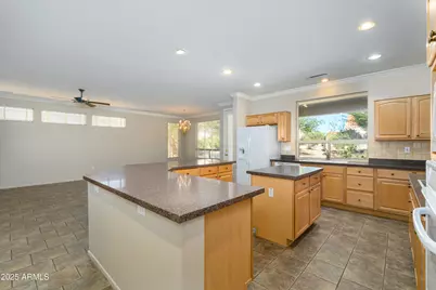 15660 W Jasper Way, Surprise, AZ 85374 - Photo 12