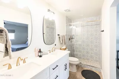 8132 E Valley View Road, Scottsdale, AZ 85250 - Photo 10