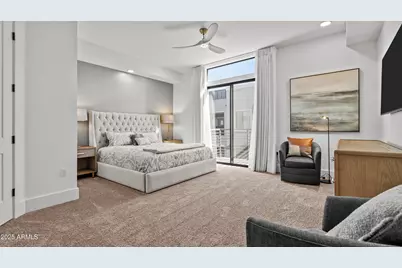 5250 E Deer Valley Drive #401, Phoenix, AZ 85054 - Photo 6