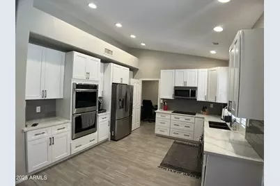 9421 W Chino Drive, Peoria, AZ 85382 - Photo 12