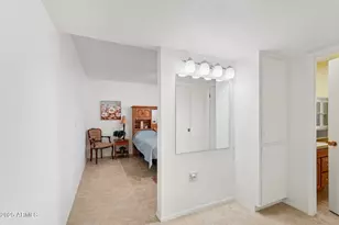 11165 W Cameo Dr, Sun City, AZ 85351 - Photo 16