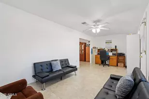 11165 W Cameo Dr, Sun City, AZ 85351 - Photo 10