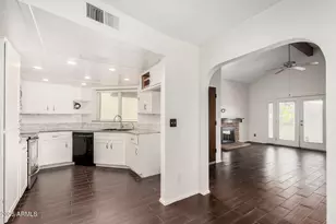 5139 W Mission Ln, Glendale, AZ 85302 - Photo 12