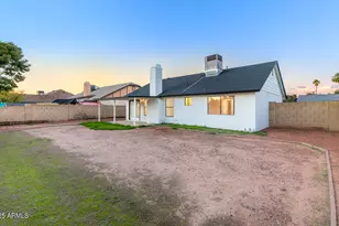 1519 W Mission Dr, Chandler, AZ 85224 - Photo 30