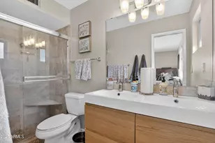 649 N 61st Pl, Mesa, AZ 85205 - Photo 18