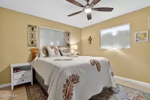 649 N 61st Pl, Mesa, AZ 85205 - Photo 16