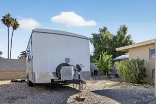 649 N 61st Pl, Mesa, AZ 85205 - Photo 4