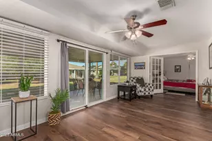 13610 N Hawthorn Dr, Sun City, AZ 85351 - Photo 10