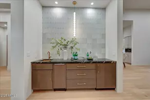 9219 E Los Gatos Dr, Scottsdale, AZ 85255 - Photo 10