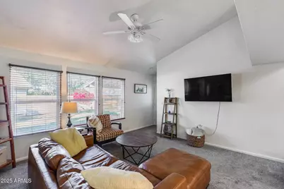 1726 E Juanita Avenue, Mesa, AZ 85204 - Photo 10