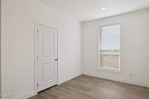 18110 N Amelia Dr, Maricopa, AZ 85139 - Photo 22