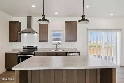 18110 N Amelia Drive, Maricopa, AZ 85139 - Photo 10