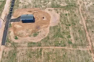 18110 N Amelia Dr, Maricopa, AZ 85139 - Photo 42