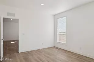 18110 N Amelia Dr, Maricopa, AZ 85139 - Photo 16