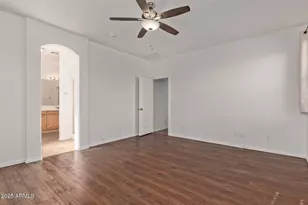 20507 N 89th Dr, Peoria, AZ 85382 - Photo 18